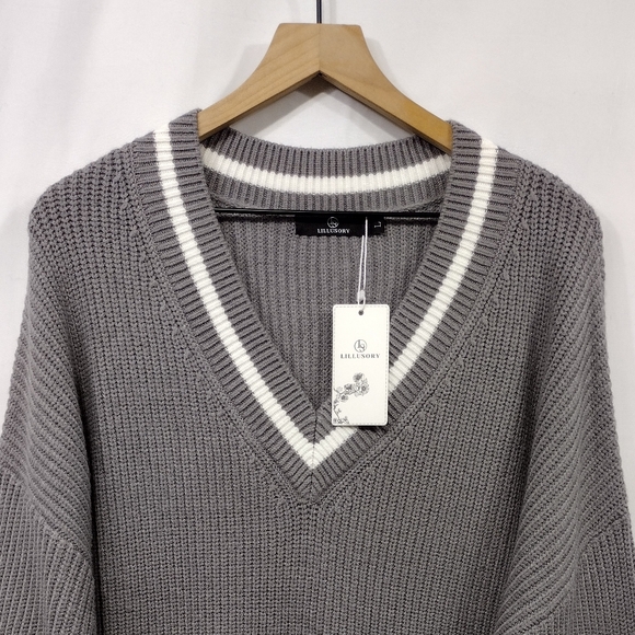 NWT Lulusory Ribbed V-Neck Sweater Women's L Gray Preppy Academia Retro 90s - Picture 2 of 9